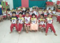 Thành đoàn TP.HCM trao tặng sân chơi trị giá 100.000.000 đồng và một số phần quà cho học sinh Thành đoàn TP.HCM trao tặng sân chơi trị giá 100.000.000 đồng và một số phần quà cho học sinh